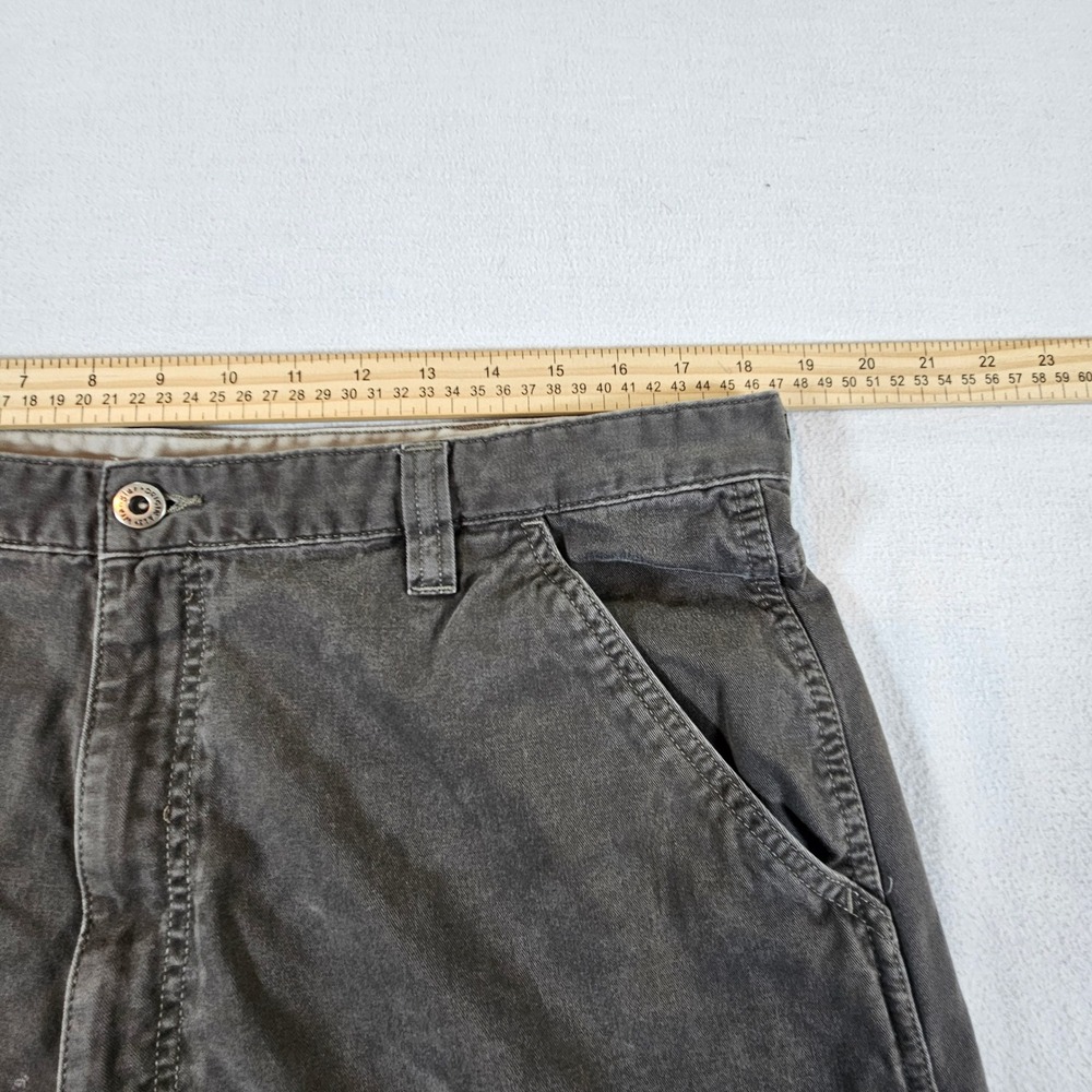 Wrangler Hero Originals Cargo Shorts Mens 36 Black Faded Cotton Relaxed Utility - Picture 7 of 11